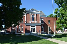 Cass County Courthouse, Virginia.jpg