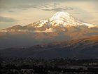 Volcán Cayambe desde Quito.jpg
