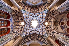 Langit-langit kamar di Borujerdi Rumah, Kashan, Iran.jpg