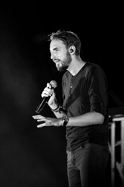 File:Christophe Willem (20046048588).jpg