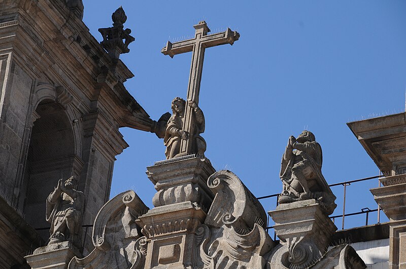 File:Church of Santa Cruz (Braga) 17.JPG