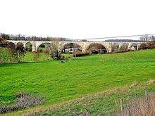 Ang daan nga viaduct sa cognières