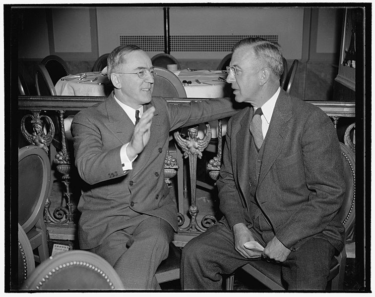 File:Conference on Inter-American relations in the field of education. John W. Studebaker, Commissioner of Education, and James F. Zimmerman, President of the University of New Mexico LCCN2016876587.jpg