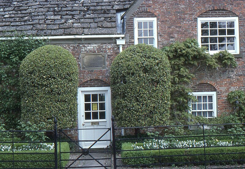 File:Coxwold, Shandy Hall - geograph.org.uk - 3263487.jpg