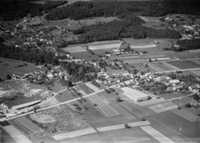 Aerial view (1970) ETH-BIB-Rickenbach bei Wangen-LBS H1-029058.tif