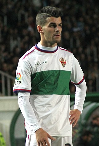 <span class="mw-page-title-main">Álex Martínez (footballer, born 1990)</span> Spanish footballer