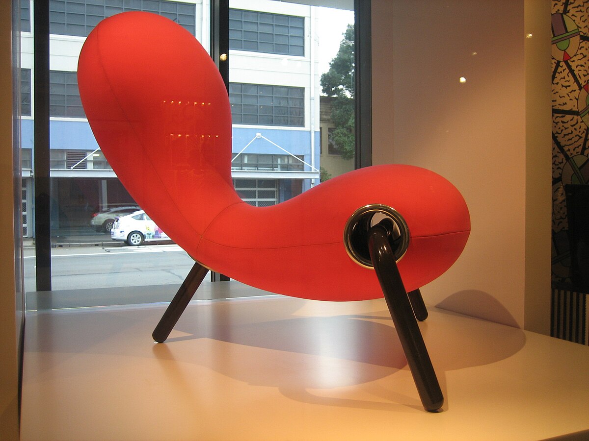 At Home: Marc Newson - Embryo Chair (1988) 