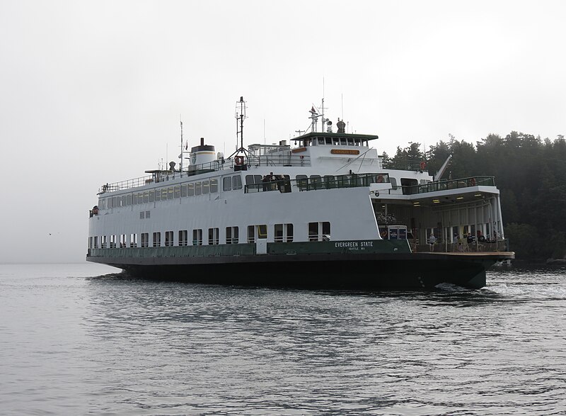 File:Evergreen State departing Friday Harbor 01.JPG