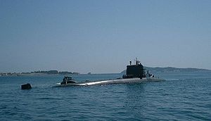 Perle (S606) off Toulon in May 2000