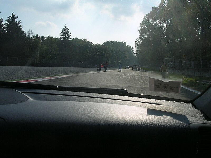 File:Fale F1 Monza 2004 247.jpg