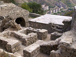 Остатки старой крепости Алидзор.