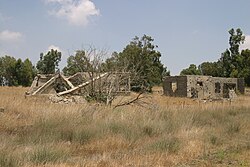 GolanHeights-ruins.jpg