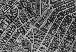 På dette flyfotoet fra 1954 gjenkjennes Gyldenløves gate på alleen langs ridestien. Foto: Vilhelm Skappel/Widerøe