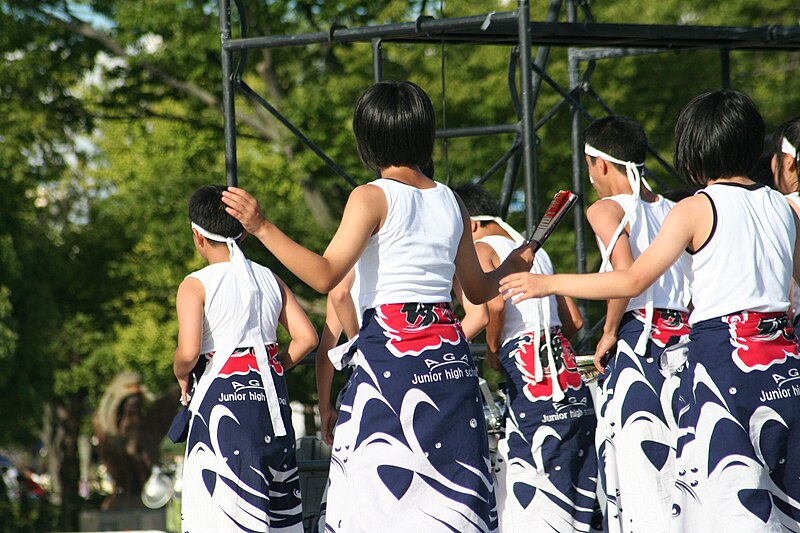 File:Himeji Yosakoi Matsuri 2010 0179.JPG