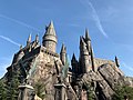 Hogwarts Universal Studios Hollywood.jpg