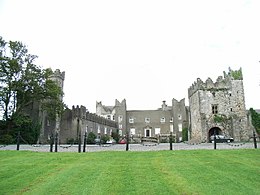 Howth Castle.jpg