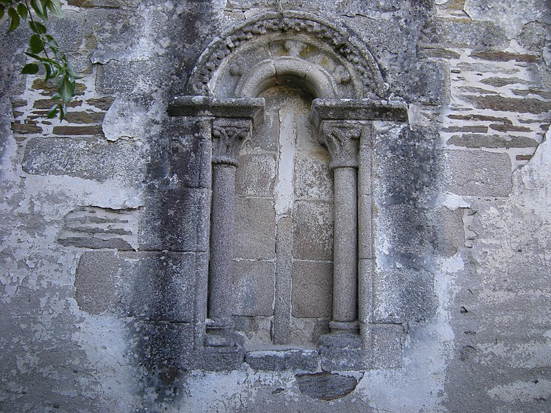 File:Iglesia de San Cristovo da Cervela (7186627572).jpg