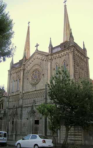 Iglesia de la Virgen del Carmen de Chillán 001.JPG