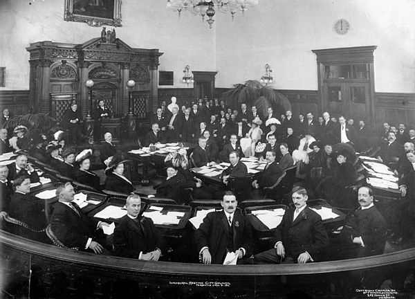 The inaugural meeting of the newly elected Toronto City Council in January 1911.