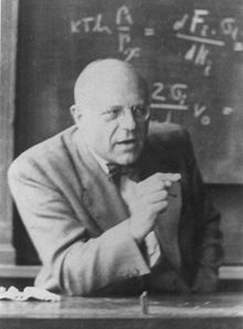 Ivan Stranski professor 1940.jpg