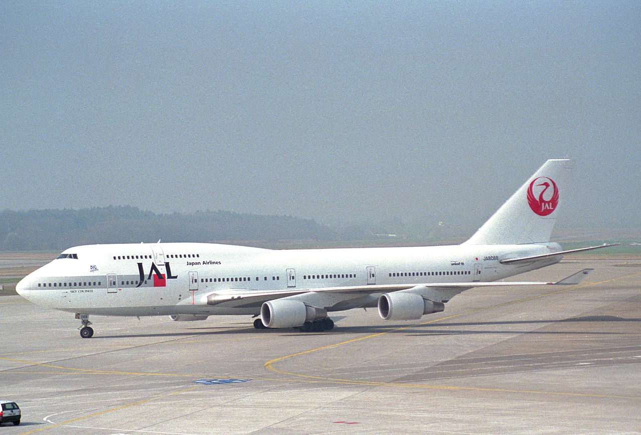 File:JAL Japan Airlines Boeing 747-400; JA8088@ZRH;09.03.1997 