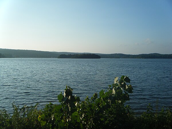 Lake Pocotopaug