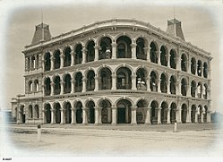 Largs Pier Hotel 1900.jpg