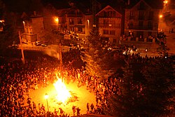 Les Falles d'Isil - Sant Joan 2008.JPG