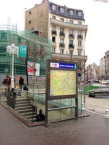 Métro Mairie de Montrouge accès sud (1) .JPG