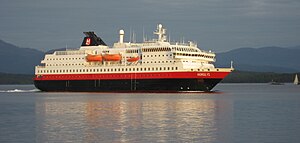 Molde'de Hurtigruten MS Nordlys