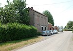 Mametz (Pas-de-Calais) - Ancienne gare.JPG