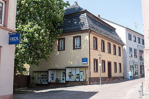 Marktheidenfeld, Obertorstraße 1-20160506-001