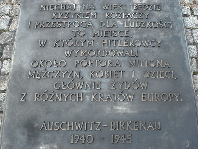 File:Memorial in Auschwitz.JPG