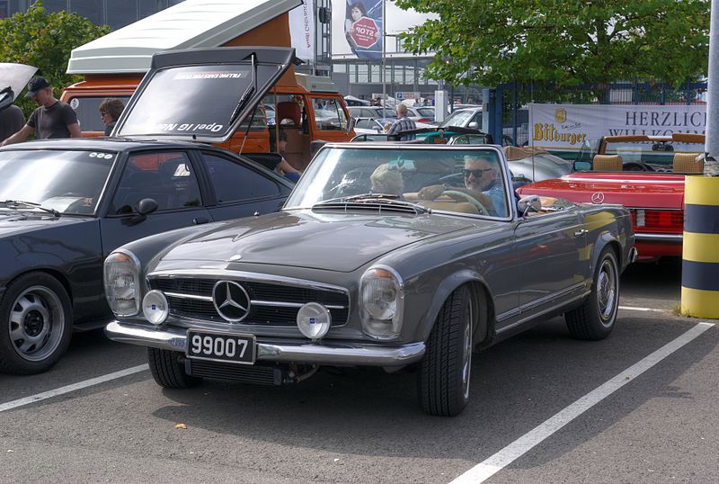 File:Mercedes-Benz W113 2014-09-07 13-27-39.jpg