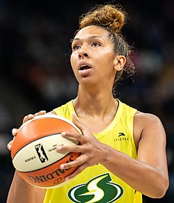 Russell en acción para las Seattle Storm contra las Minnesota Lynx (17 de julio de 2019)