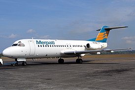 Merpati Nusantara Airlinesin Fokker F28, identtinen kaatuneen koneen kanssa