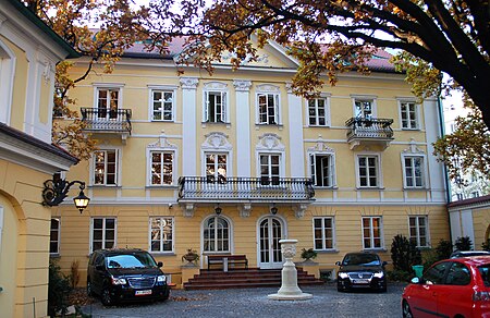 Viện Adam Mickiewicz