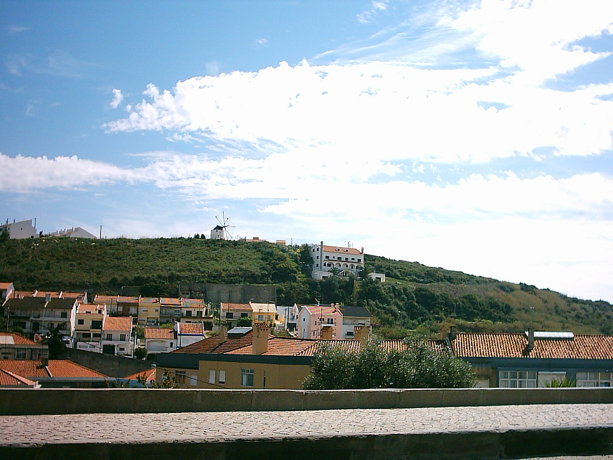 File:Interior do Moinho de Vento da Apelação.jpg - Wikimedia Commons