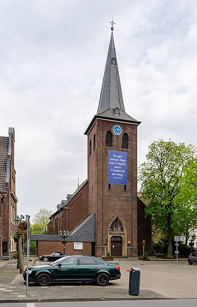 File:Moers, Repelen, Evangelische Dorfkirche, 2020-04 CN-01.jpg