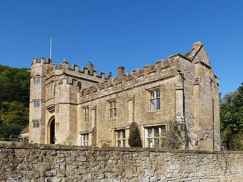 File:Montacute Priory Gatehouse.jpg