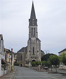 Mussidan (Dordogne, Fr), église paroissiale.JPG