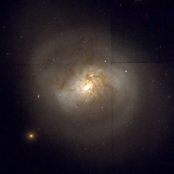 File:NGC 1022 -HST09042 h3-R814G606B450.png