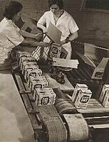 Packing folding cartons of salt. Packing salt packages.jpg