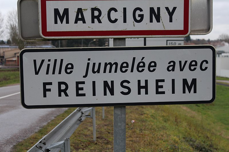 File:Panneau Jumelage Marcigny 2.jpg