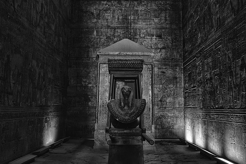 File:Pantheon inside Edfu.jpg