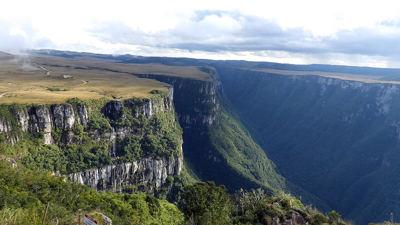 File:Parque Nacional da Serra Geral - Fortaleza 02.jpg - Wikimedia Commons