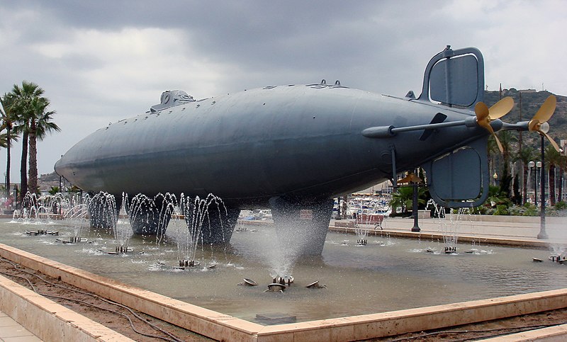 Fayl:Peral Submarine Cartagena,ES 2007.jpg