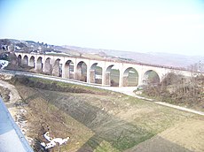Ponte ferroviario nei pressi della stazione di Campolieto -Monacilioni.JPG