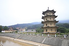 Putian Guanghua Si Shijiawenfo Ta 20120302-26.jpg