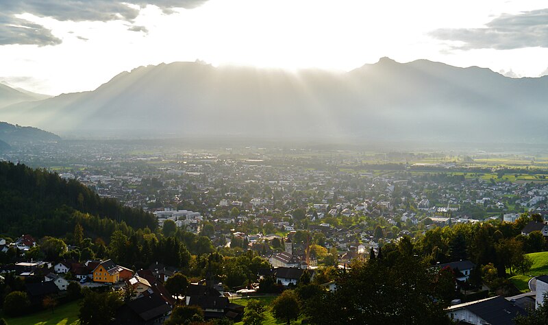 File:Rankweil Blick vom Furkajoch auf Rankweil 2.JPG